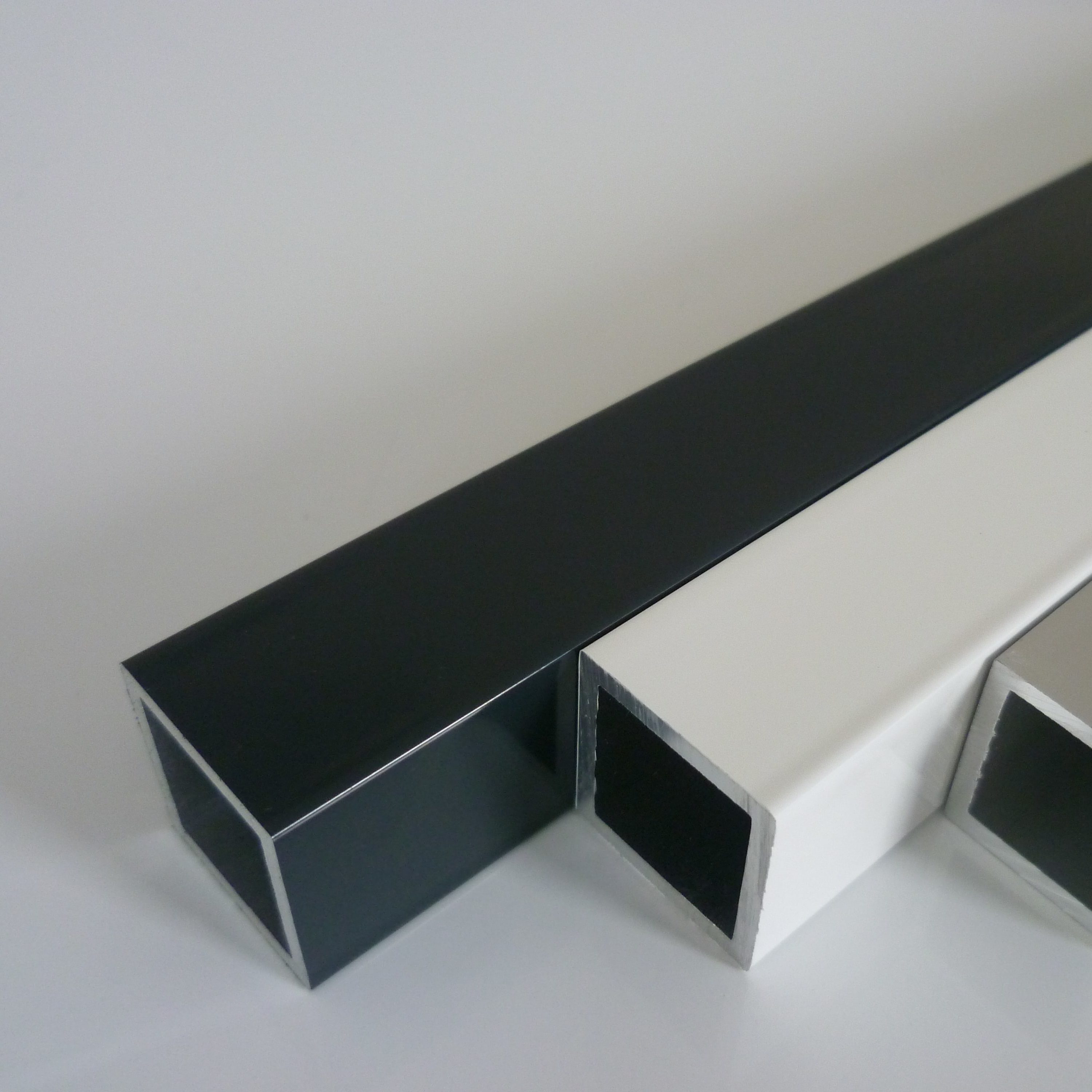 Aluminium Profilrohr anthrazit RAL7016 – 20 x 20 x 2 mm – Länge 2 m